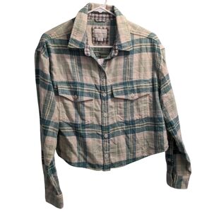 🆕 American Eagle Plaid Flannel Button-Up Crop S (Jrs)